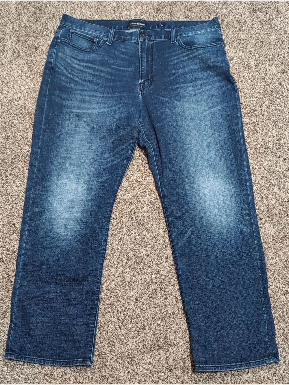Lucky Brand 363 Vintage Straight Size 38x30